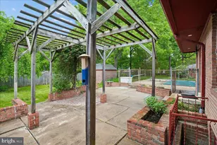 3900 Laurel Rd, Alexandria, VA 22309 - Photo 8