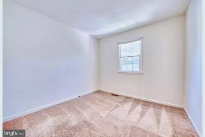 4936 McFarland Drive, Fairfax, VA 22032 - Photo 12