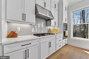 14665 Battery Ridge Ln, Centreville, VA 20120 - Photo 8