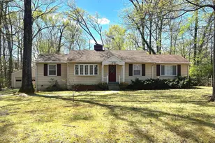 4112 Elizabeth Ln, Fairfax, VA 22032 - Photo 2