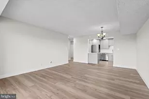 3800 Powell Ln, Falls Church, VA 22041 - Photo 4