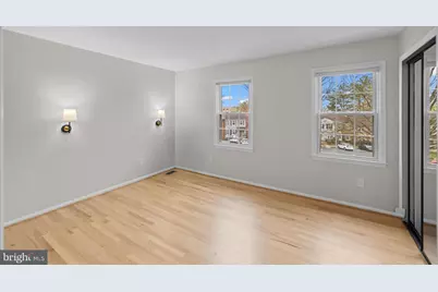 8640 Dellway Lane, Vienna, VA 22180 - Photo 14