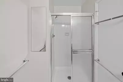 8640 Dellway Lane, Vienna, VA 22180 - Photo 24