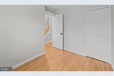 8640 Dellway Lane, Vienna, VA 22180 - Photo 22