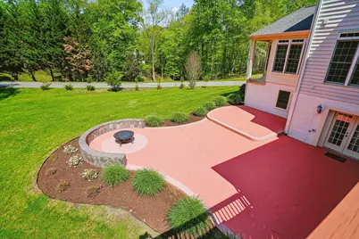 8220 Roseland Drive, Fairfax Station, VA 22039 - Photo 4