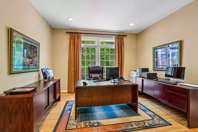 8220 Roseland Drive, Fairfax Station, VA 22039 - Photo 18