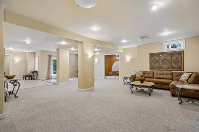 8220 Roseland Drive, Fairfax Station, VA 22039 - Photo 60