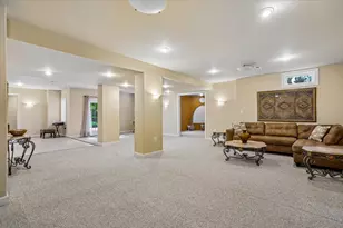 8220 Roseland Dr, Fairfax Station, VA 22039 - Photo 60