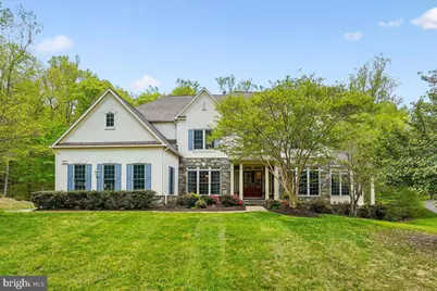 8220 Roseland Drive, Fairfax Station, VA 22039 - Photo 2