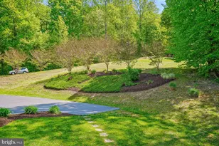 8220 Roseland Dr, Fairfax Station, VA 22039 - Photo 90