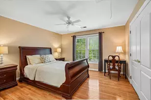 8220 Roseland Dr, Fairfax Station, VA 22039 - Photo 48