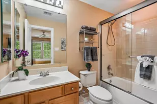 8220 Roseland Dr, Fairfax Station, VA 22039 - Photo 50