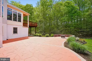 8220 Roseland Dr, Fairfax Station, VA 22039 - Photo 70