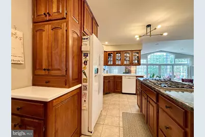 2405 Barbour Road, Falls Church, VA 22043 - Photo 16