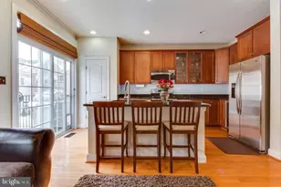 2149 Red Vine Dr, Vienna, VA 22182 - Photo 20