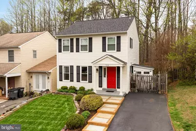 9146 Silchester Court, Burke, VA 22015 - Photo 2