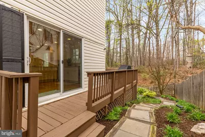 9146 Silchester Court, Burke, VA 22015 - Photo 24