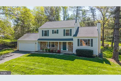 11715 Lariat Lane, Oakton, VA 22124 - Photo 6