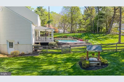 11715 Lariat Lane, Oakton, VA 22124 - Photo 10
