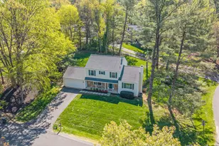 11715 Lariat Ln, Oakton, VA 22124 - Photo 8