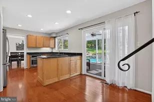 11715 Lariat Ln, Oakton, VA 22124 - Photo 38