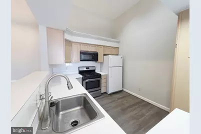 8303 Bluebird Way #M, Lorton, VA 22079 - Photo 2