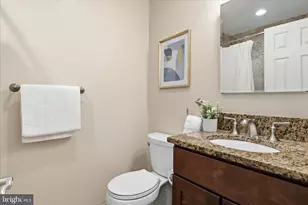 2130 Freda Dr, Vienna, VA 22181 - Photo 22