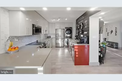 8340 Greensboro Drive #1007, McLean, VA 22102 - Photo 12