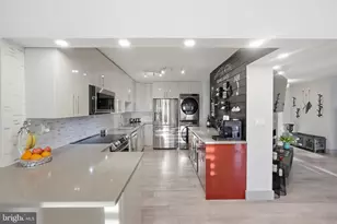 8340 Greensboro Dr, McLean, VA 22102 - Photo 12