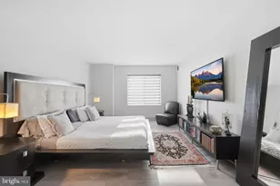 8340 Greensboro Dr, McLean, VA 22102 - Photo 22