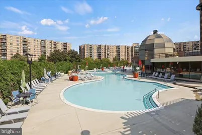 8340 Greensboro Drive #1007, McLean, VA 22102 - Photo 52