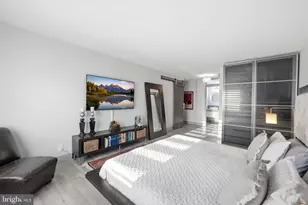 8340 Greensboro Dr, McLean, VA 22102 - Photo 24