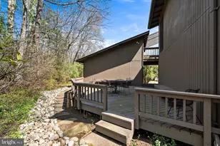 5224 Bradfield Dr, Burke, VA 22015 - Photo 14