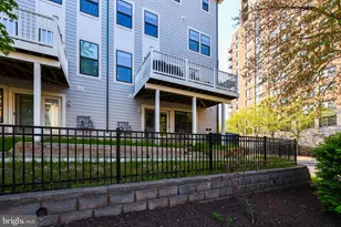 5692 Stephanie Tessa Way, Alexandria, VA 22303 - Photo 44