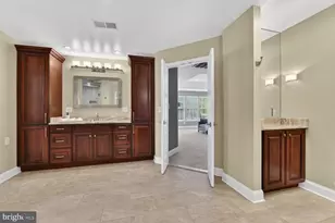 2795 Middleton Farm Ct, Herndon, VA 20171 - Photo 26