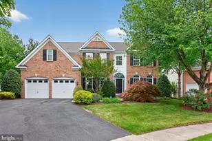 2795 Middleton Farm Ct, Herndon, VA 20171 - Photo 1