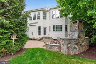 2795 Middleton Farm Ct, Herndon, VA 20171 - Photo 50