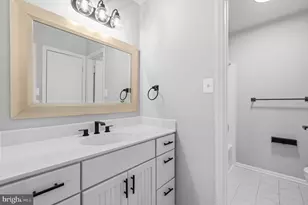 2822 Yarling Ct, Falls Church, VA 22042 - Photo 22