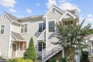 2822 Yarling Ct, Falls Church, VA 22042 - Photo 1