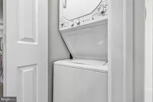 2822 Yarling Ct, Falls Church, VA 22042 - Photo 32