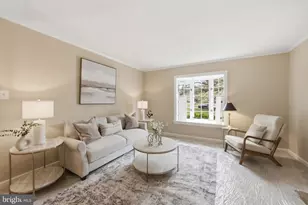 9800 Kohoutek Ct, Vienna, VA 22182 - Photo 4