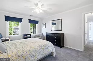 9009 Lake Braddock Dr, Burke, VA 22015 - Photo 14
