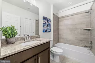 4592 Marshall Hls Ln, Fairfax, VA 22030 - Photo 50