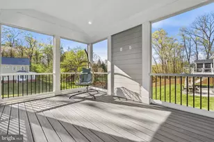 4592 Marshall Hls Ln, Fairfax, VA 22030 - Photo 52