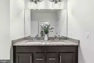 4592 Marshall Hls Ln, Fairfax, VA 22030 - Photo 40