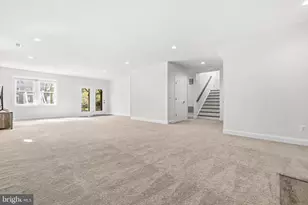 4592 Marshall Hls Ln, Fairfax, VA 22030 - Photo 44