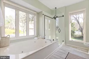 9107 Meadowcreek Ln, Lorton, VA 22079 - Photo 20