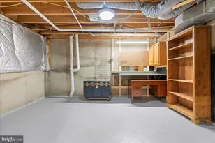 9107 Meadowcreek Ln, Lorton, VA 22079 - Photo 42