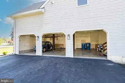 1518 Thurber Street, Herndon, VA 20170 - Photo 30