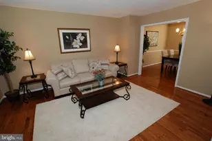 6042 Haverhill Ct, Springfield, VA 22152 - Photo 4